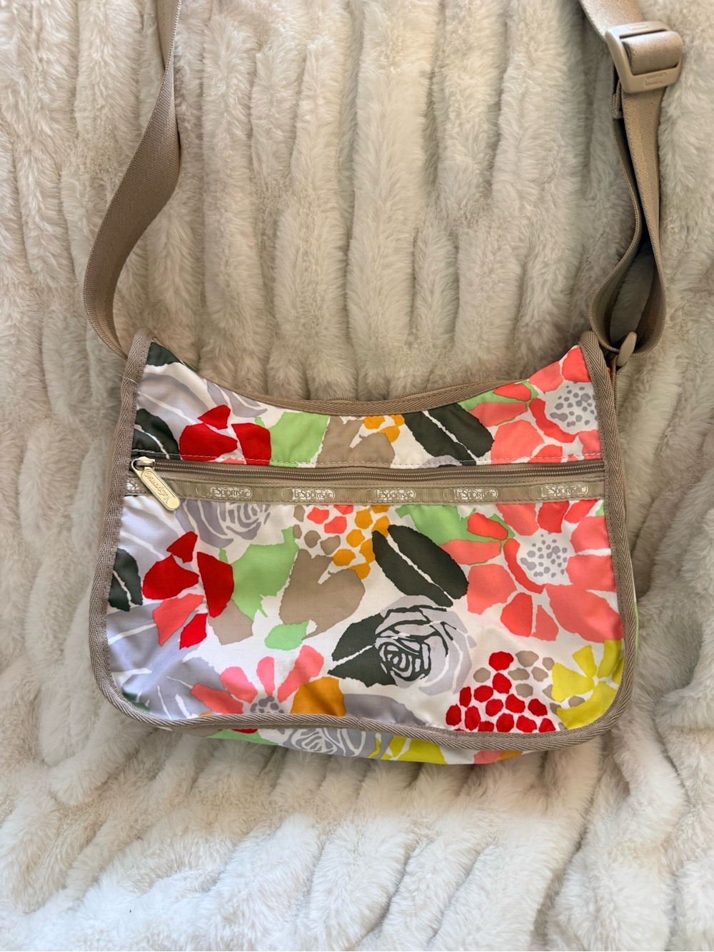 LeSportsac Floral
Crossbody Bag